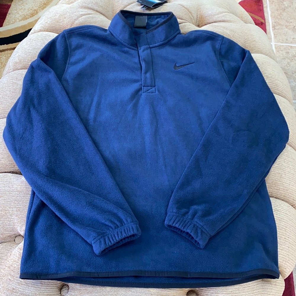 Nike men’s sweatshirt